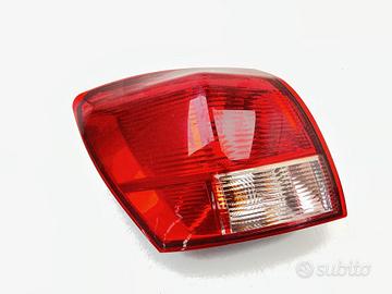 STOP FANALE POSTERIORE SINISTRO NISSAN Qashqai 1°