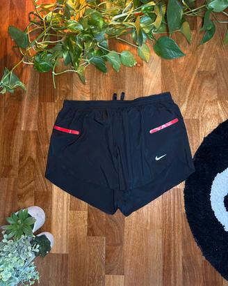 Nike Pantaloncini Running Neri| S