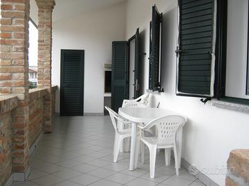 Villetta CON AMPIO BALCONE a Lido degli Scacchi