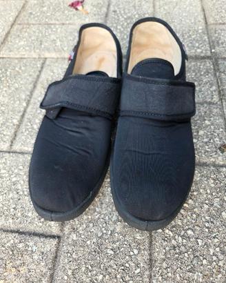 Pantofole scarpe per anziani velcro 42