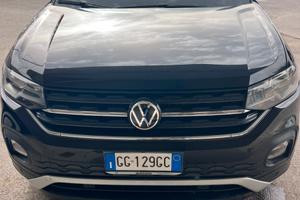 Wolkswagen modello T-Cross cilindrata 1000