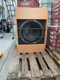 Subwoofer Magnat OMEGA 530