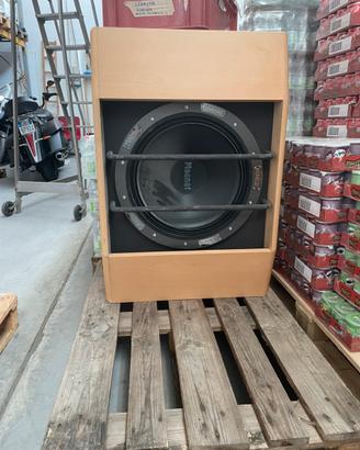 Subwoofer Magnat OMEGA 530