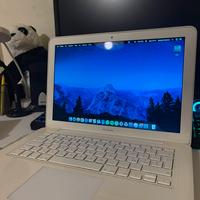 MACBOOK WHITE POTENZIATO SSD256/ 8 GB RAM