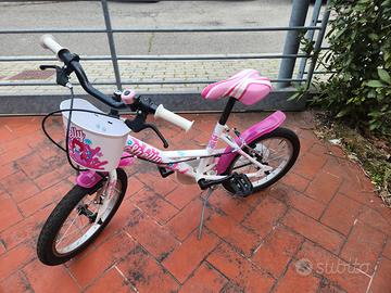 Bicicletta per bambina dai 3 anni con protezioni
