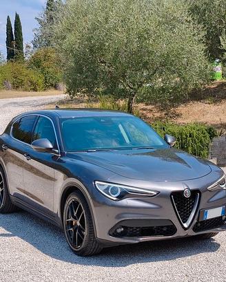 Alfa Romeo Stelvio 2.2 mjet 150cv rwd