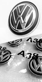 volkswagen 4 copri mozzo originali da 66.Nuovi