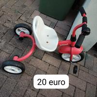 triciclo rosso 