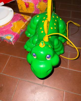 Vtg go go Dino Green