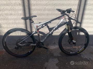 bici da mountain bike scort spark 40