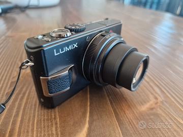 Panasonic Lumix LX-2 (Leica D-lux 3) + 3 batterie