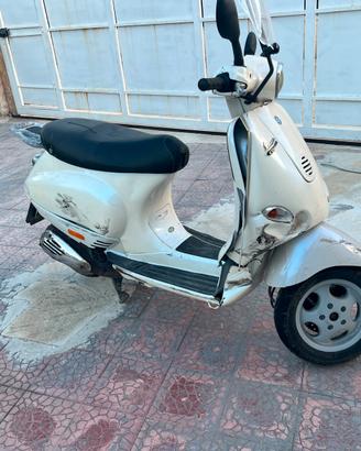 Vespa piaggio anno 2001 25000km