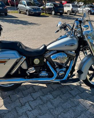 Harley-Davidson Dyna Switchback (FLD) 2012