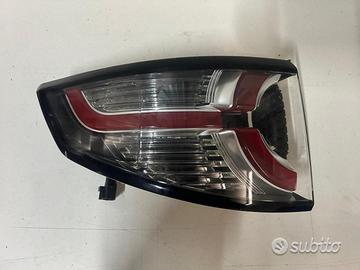 Fanale posteriore sx land rover discovery sport 18