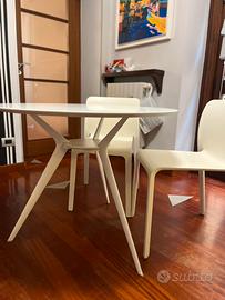 Tavolo Alias Biplane Ø 90 cm + 4 Sedie Magis First