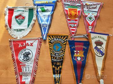 8 gagliardetti calcio vintage anni Ottanta 