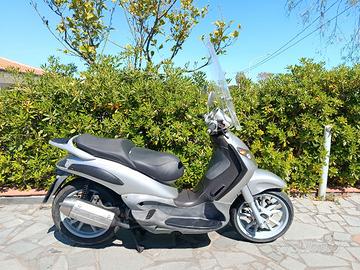 piaggio Beverly 125
