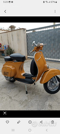 Vespa restaurata del 1972