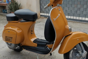 Vespa restaurata del 1972