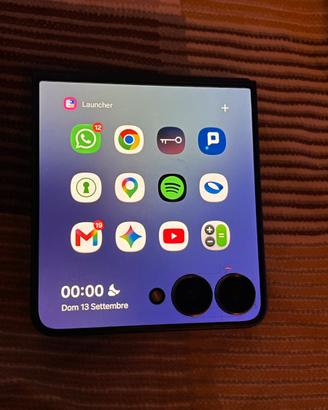 Samsung z flip 7