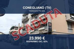 Immobile in asta di 113 m² con più di 5 locali a C