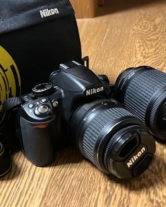Nikon reflex D3100 con obiettivi 18-55 e 55-200