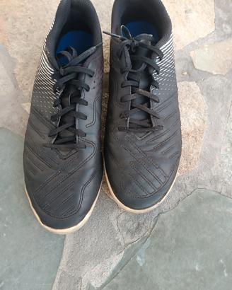 scarpe calcetto Decathlon Kipsta