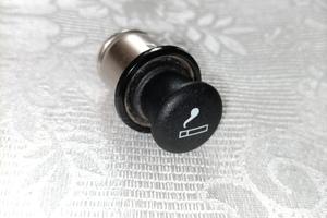 Accendisigari Originale Ford – Cod. 95BG-15052-AA