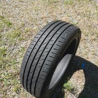 4 Gomme  Nexen Nfera SU4  225 45 R19 W