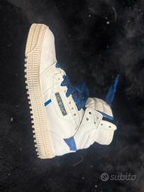 Snakers off white