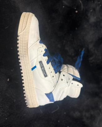Snakers off white