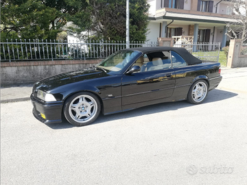 BMW 325i cabrio