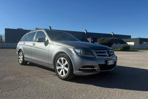 Mercedes-Benz C200 SW 136CV MultiMedia screen 2013