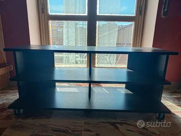 Mobile TV con rotelle ikea