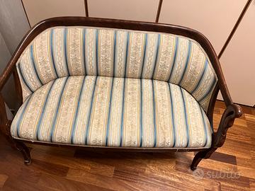 Divanetto d'epoca stile liberty
