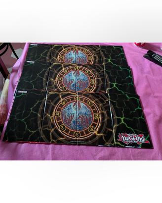 Carte di Pokémon e accessori per Yu-Gi-Oh 