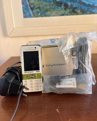 Sony Ericsson bianco verde