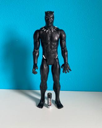Action figure di Black Panther serie Titan Hero.