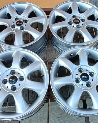 4 cerchi in lega da 16 " originali Mini.