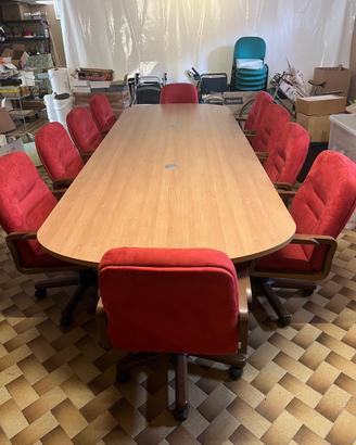 Tavolo da Riunioni/Conferenze  + 10 poltrone