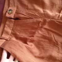 Pantaloni estivi colore terracotta