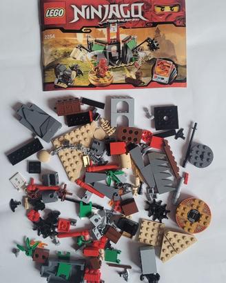 Set Lego 2254 Santuario della montagna usato