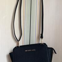 Borsa a tracolla nera