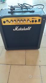 Amplificatori  Marshall e Peavey