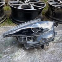 Faro anteriore Mazda MX-5 ND