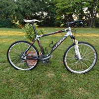 MTB OLYMPIA X-TYPE CARBONIO E TITANIO