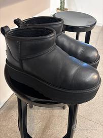 UGG MINI PLATFORM