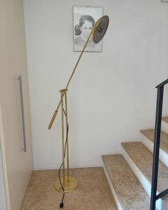 Lampada a pavimento