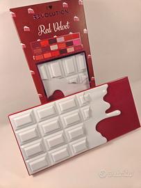 Chocolate Palette Red Velvet - I Heart Revolution