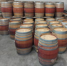 Botti usate varie dimensioni per arredamento